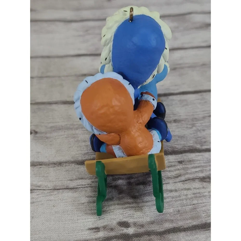 Hallmark Keepsake Ornament The Wild Thornberrys Eliza‎ Darwin and Donnie 2002